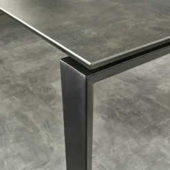 Skånska Möbelhuset Horizon Utdragbart Matbord 120-180 Cm - Svart/Grå (keramik) 11 Skånska Möbelhuset Horizon Utdragbart Matbord 120-180 Cm - Svart/Grå (keramik) -Stolar affär 27d502a61ef648d8a573ae99fe2c249c2b