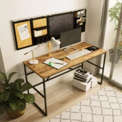 Skånska Möbelhuset Voyage Skrivbord 140x60 Cm - Furu -Stolar affär 3058f0be4b8424df1f7ccea185742c520c