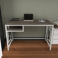 Skånska Möbelhuset Kennesaw Skrivbord 120 X 60 Cm - Vit/mörkgrå -Stolar affär 374216fc4f6345ec4aae1983051d262e25