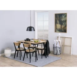 Skånska Möbelhuset Roxby Matbord 120 Cm - Ek/svart -Stolar affär 549011c4153cdedd9fd710d7fe21894ec9