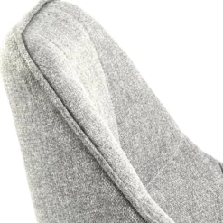 Skånska Möbelhuset Brenda Karmstol - Ljusgrå -Stolar affär 5fffe7c7c268ac704ed3e34298aba2e703