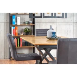 Skånska Möbelhuset Bing Matbord 160-220 Cm - Ek/svart -Stolar affär 654b601a0710b9e1f8aff782d979925ab6