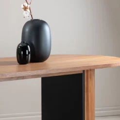 Skånska Möbelhuset Bianca Ovalt Matbord 200x90 Cm - Valnöt -Stolar affär 77020176791a09b2865a2fddd3d18c3b8e