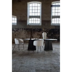 Skånska Möbelhuset Bootcut Matbord 230 X 115 Cm - Svart -Stolar affär 802678f4cd031ad91cf0bf2260c9b4ce86