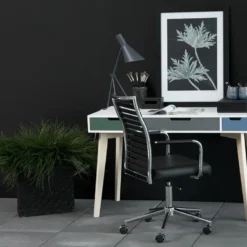 Skånska Möbelhuset Tess Skrivbord 120x60 Cm - Vit/Ek -Stolar affär a0808cc18bd02cfad4b3118635fe0952f0