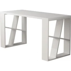 Skånska Möbelhuset Honey Skrivbord 140x60 Cm - Vit -Stolar affär a20fdd7615c363e4e3b074fa4449f34de7