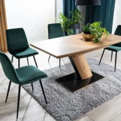 Skånska Möbelhuset Toronto Matbord 120-160 Cm - Ek/svart -Stolar affär a7212a624c66b8eef603400d49e72d534a