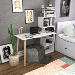 Skånska Möbelhuset Verna Skrivbord 133 X 55 Cm - Vit -Stolar affär b466ba2b5084a5b191f3e19995ad187da9