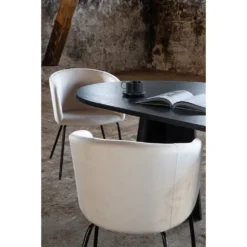 Skånska Möbelhuset Bootcut Matbord 230 X 115 Cm - Svart -Stolar affär c9af58f263820071b17b985303ea7254b5