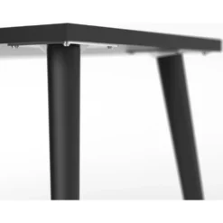 Skånska Möbelhuset Oslo Skrivbord 145 X 81 Cm - Vit/svart -Stolar affär da860da72627f69094e1f8c9e7edb29ddf