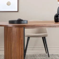 Skånska Möbelhuset Bianca Ovalt Matbord 200x90 Cm - Valnöt -Stolar affär dcef0d0951a3360ed7fd5b9945483756be