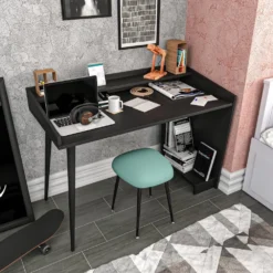 Skånska Möbelhuset Vanessa Skrivbord 121,8 X 59 Cm - Svart -Stolar affär de4843ffcb0a9fb9f3bf9021bce809a481