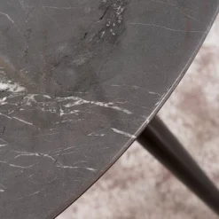 Skånska Möbelhuset Cyryl Matbord 100 Cm - Svart -Stolar affär e3b28a681d33aef40a6b892c95b0a19258