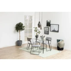 Skånska Möbelhuset Wilma Matbord 140 Cm - Svart -Stolar affär ee7d752964c68e5cc0c0515edb9daa7ab7