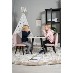 Skånska Möbelhuset Paradis Barnbord Ø60 Cm - Vit/svart -Stolar affär f3c2ffb88c4f8d72a4c1666ebd2fc5d727