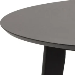 Skånska Möbelhuset Roxby Matbord Ø105 Cm - Svart -Stolar affär f3de5183f329ea209cdf1a6099c1eabcb6